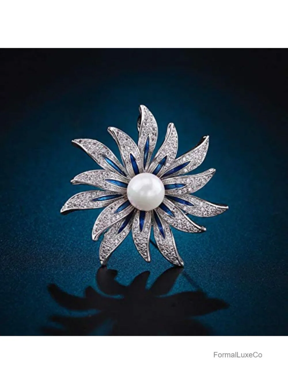Crystal Rhinestone Flower Brooch Pin for Women Clothing Bag Hat Shawl